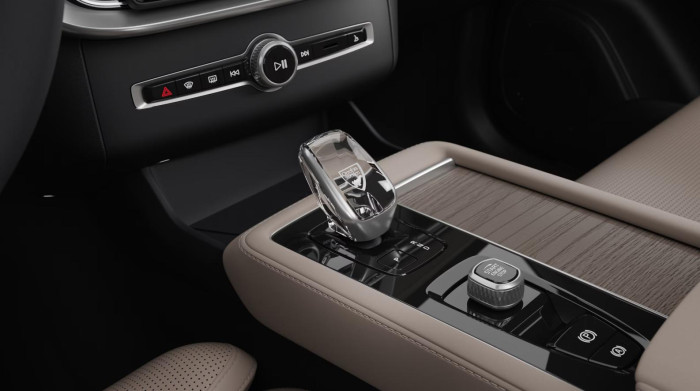 Volvo XC90 T8 AWD RECHARGE BRIGHT PLUS