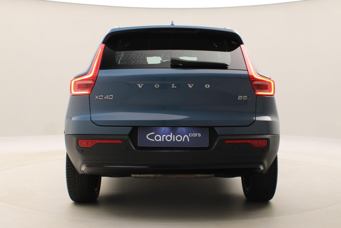 Volvo XC40 B5 AWD PLUS AUT REZERVACE