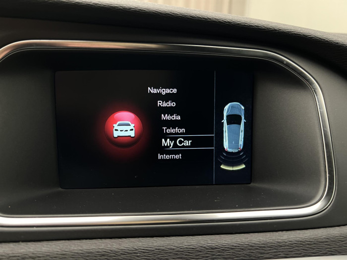 Volvo V40 D2 MOMENTUM 1.6 d Momentum