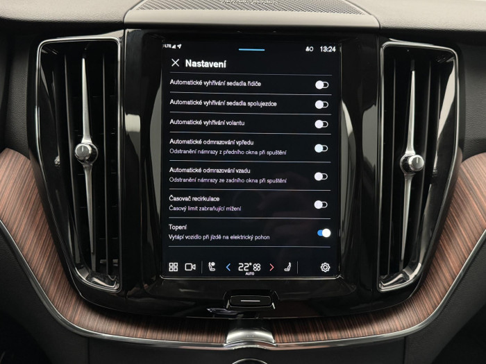 Volvo XC60 T8 AWD RECHARGE BRIGHT PLUS