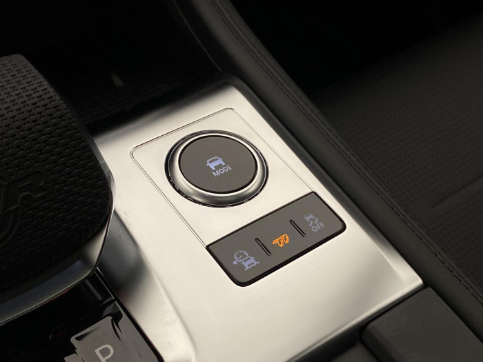 Jaguar F-Pace SVR 575 EDITION REZERVACE 5.0 Edition