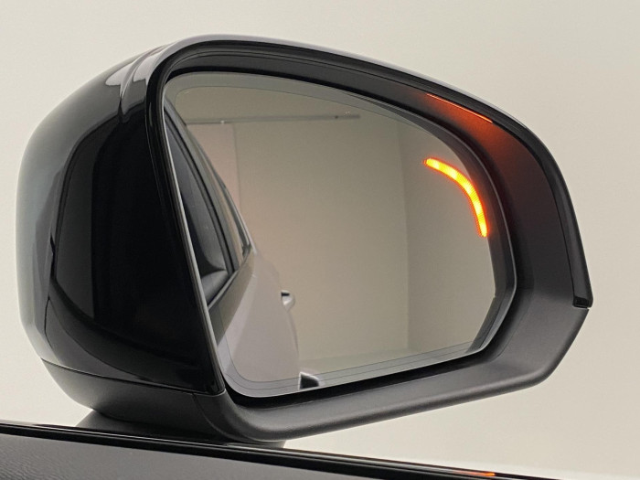 Volvo XC40 B3 AUT DARK PLUS