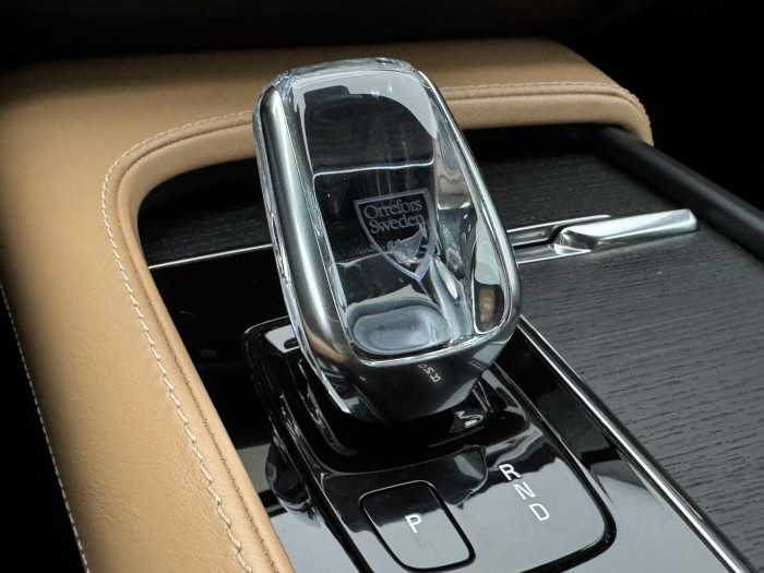 Volvo XC90 B5 AWD INSCRIPTION CZ 7M