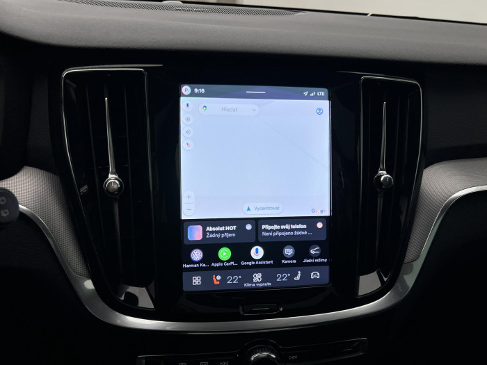 Volvo V60 B4 PLUS DARK AUT 1.maj.