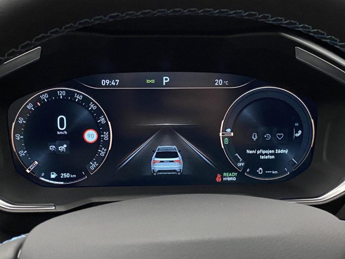 Lynk & Co 01 PHEV DCT AUT REZERVACE