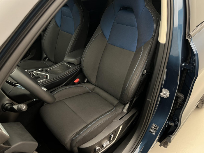 Lynk & Co 01 PHEV DCT Aut 1.maj.