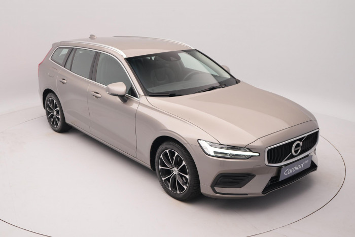 Volvo V60 D3 MOMENTUM PRO AUT 1.maj 2.0 d Momentum