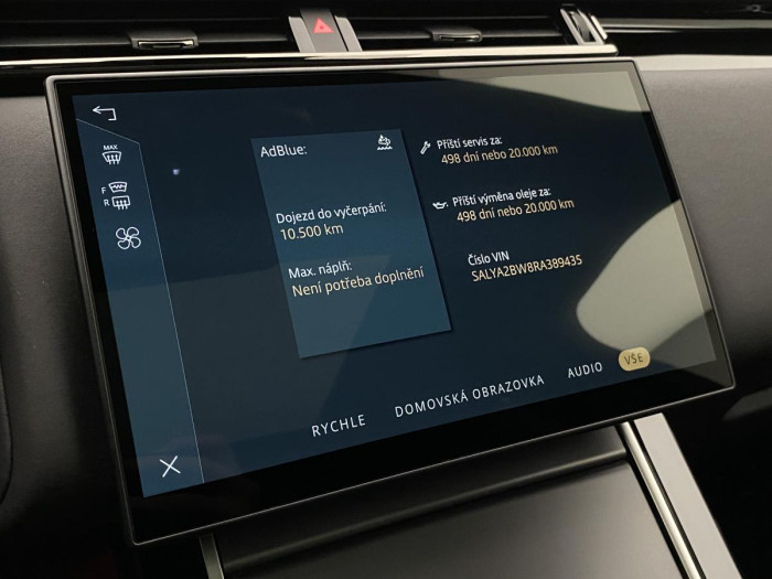 Land Rover Range Rover Velar REZERVACE!