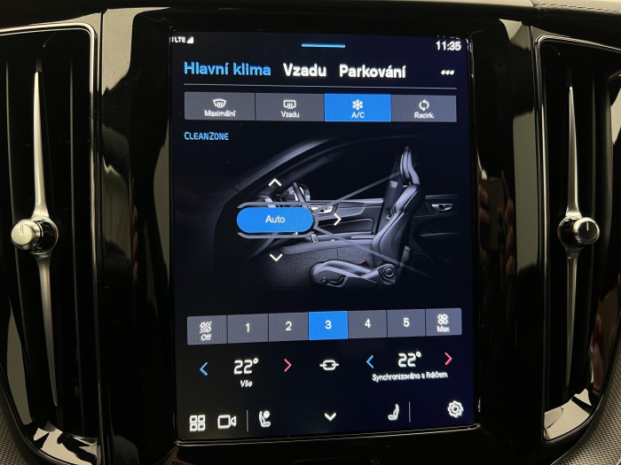 Volvo XC60 B5 AWD ULTRA BLACK EDITION AUT 2.0 Edition