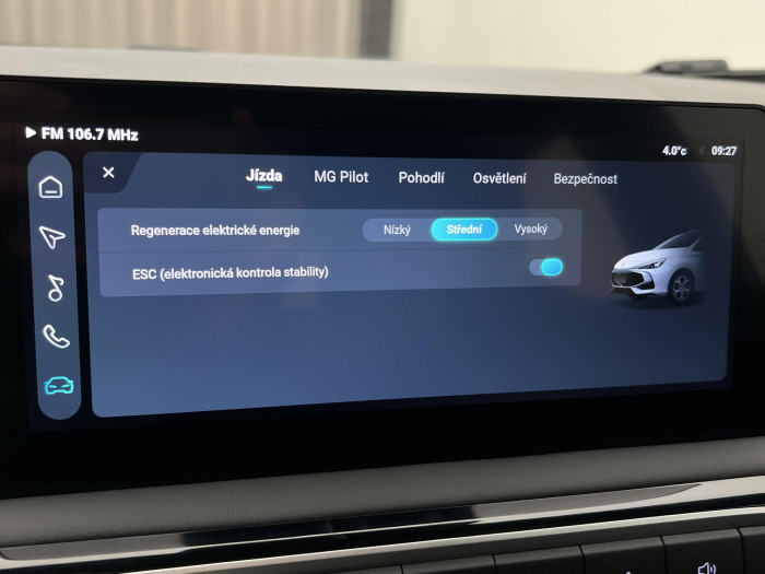 MG MG3 ESSENTIAL Hybrid+ AUT CZ 1.maj
