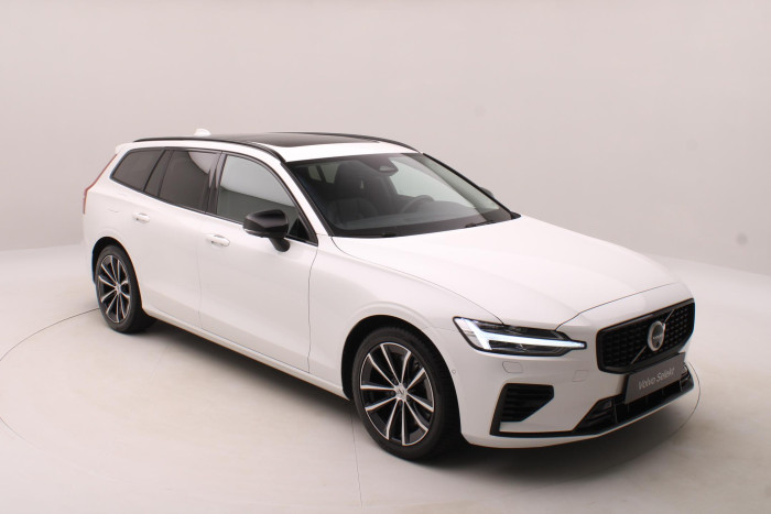 Volvo V60 T8 AWD RECHARGE DARK PLUS CZ