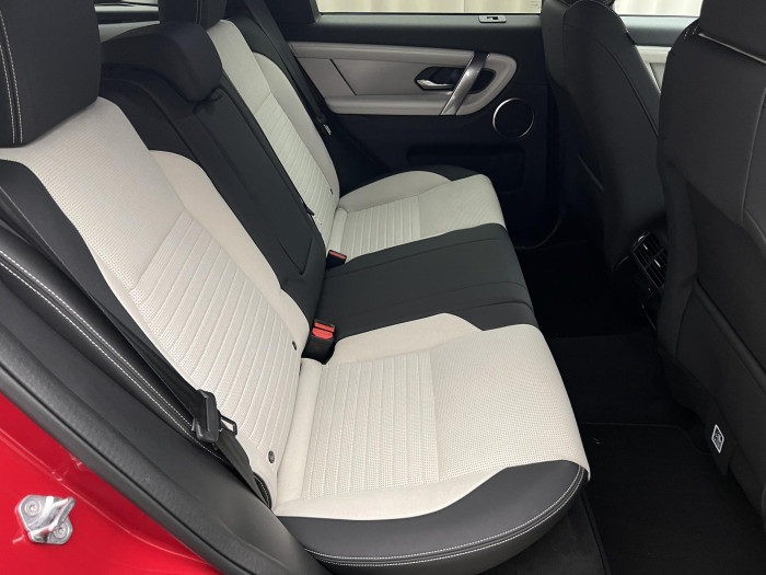 Land Rover Discovery Sport D165 R-DYNAMIC SE CZ APPROVED 2.0 d Dynamic SE