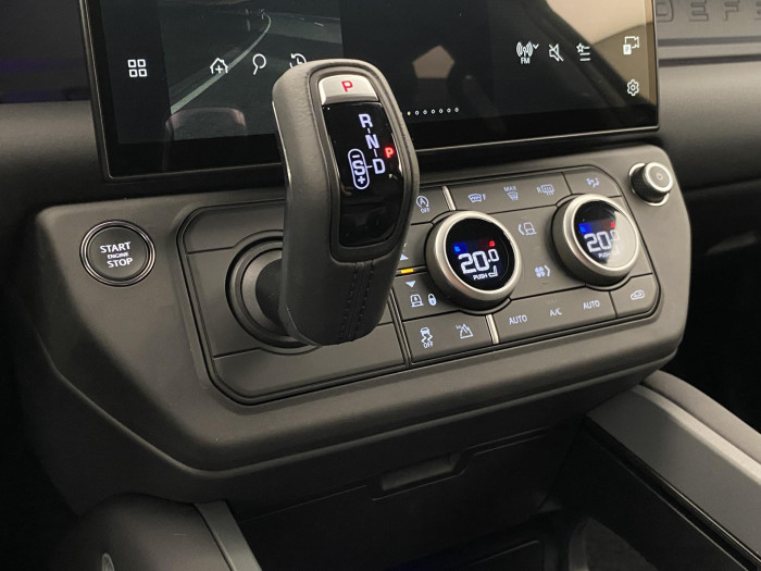 Land Rover Defender 110 X-DYNAMIC SE D250 3.0 d Dynamic SE