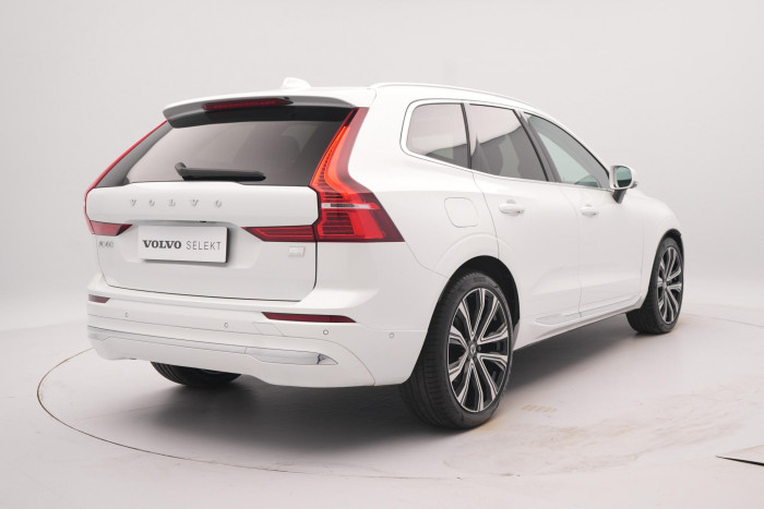 Volvo XC60 T8 AWD RECHARGE BRIGHT PLUS