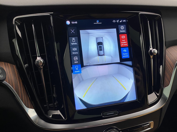 Volvo V60 B4 AUT DARK PLUS