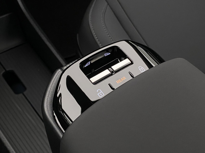 Volvo EX30 PURE ELECTRIC EXTENDED PLUS