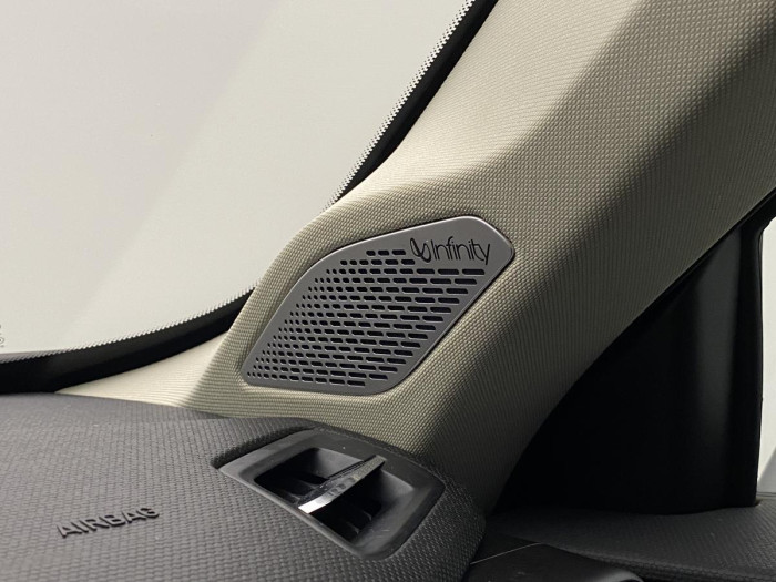 Lynk & Co 01 PHEV DCT AUT REZERVACE