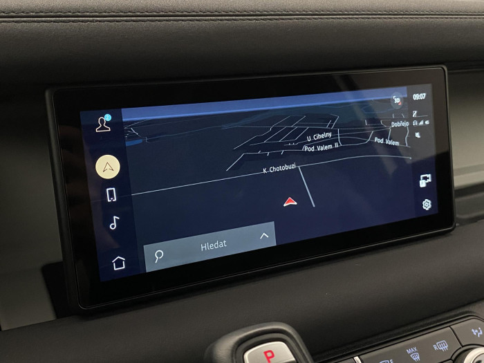 Land Rover Defender D250 SE AWD AUT REZERVACE 3.0 d SE