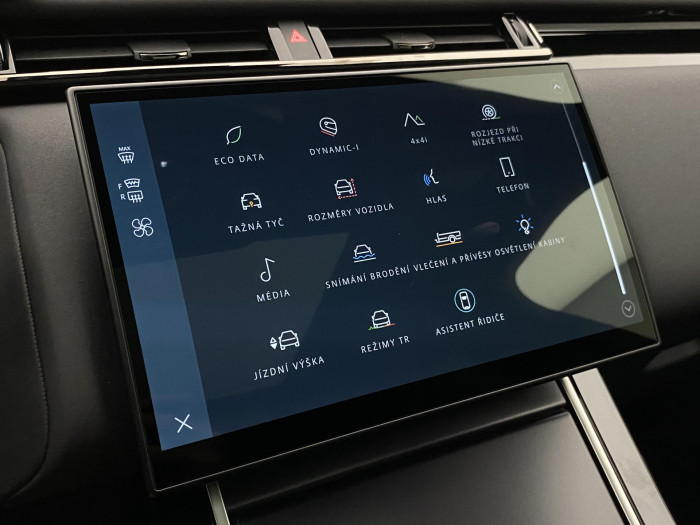 Land Rover Range Rover Velar D300 DYNAMIC SE AWD AUT 3.0 d Dynamic SE