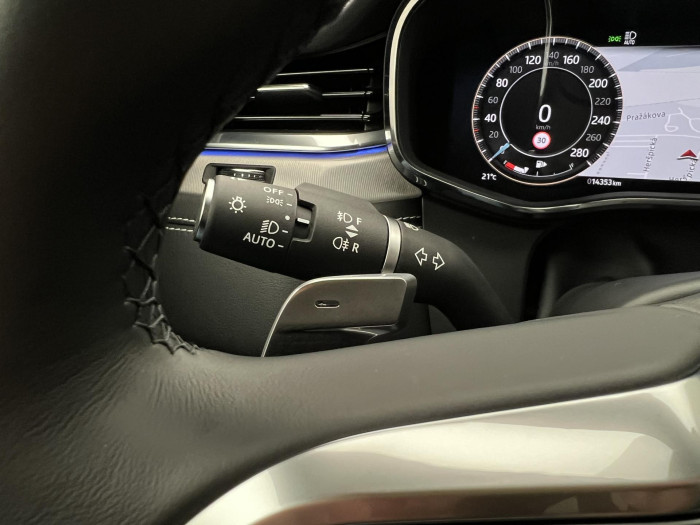 Jaguar F-Pace D300 R-DYNAMIC SE AWD AUT 3.0 d Dynamic SE