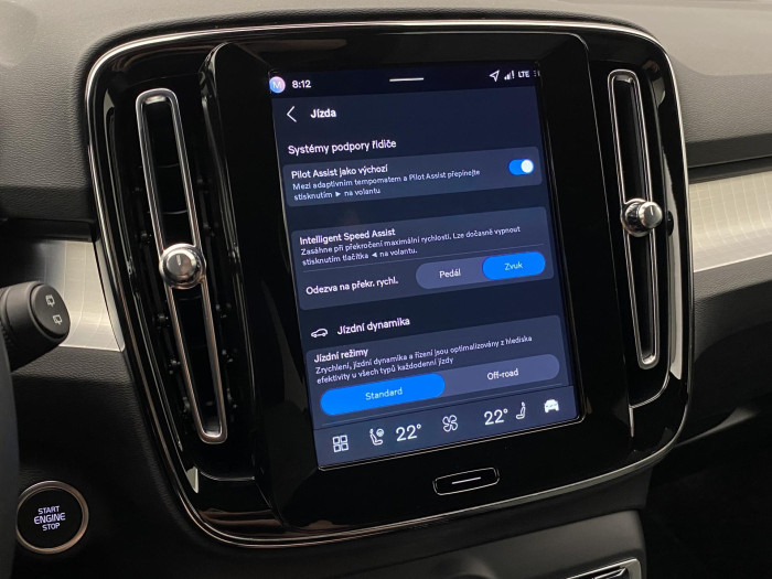 Volvo XC40 B3 AUT DARK PLUS