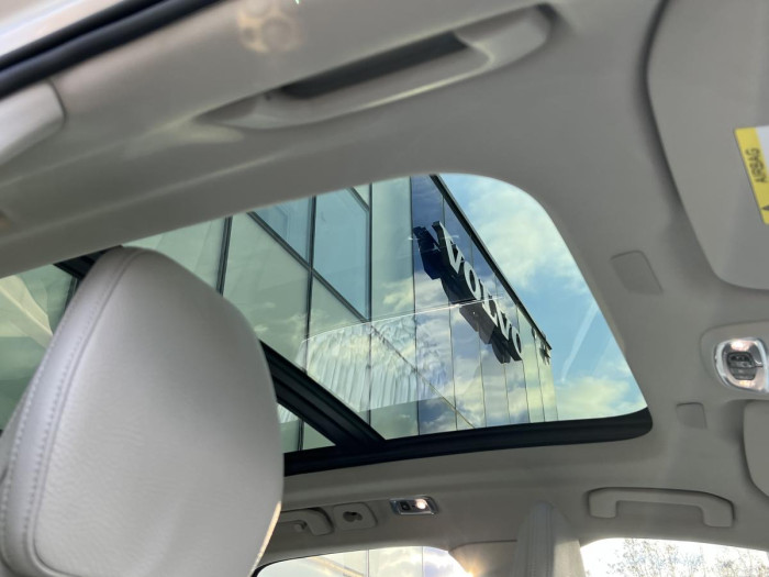 Volvo XC60 T6 AWD RECHARGE INSCRIPTION