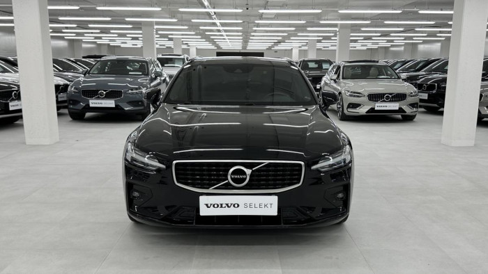 Volvo V60 D3 R-DESIGN AUT REZERVACE 2.0 d