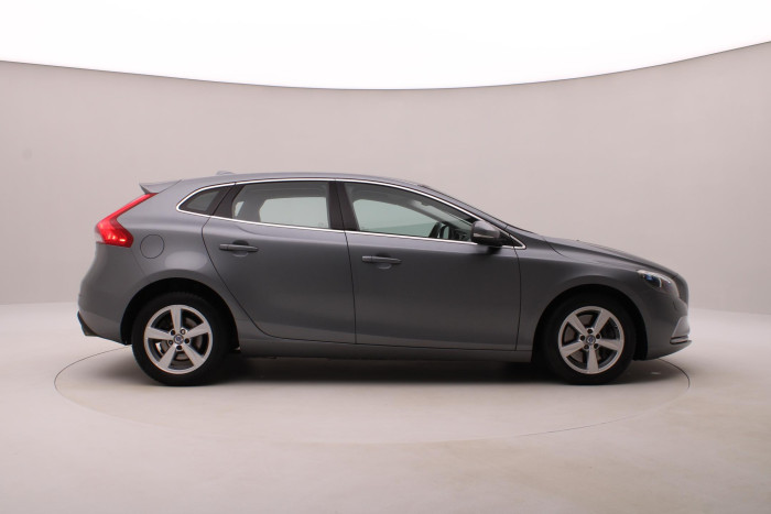 Volvo V40 D3 MOMENTUM AUT 2.0 d Momentum