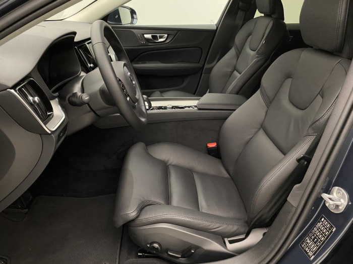 Volvo V60 B4 PLUS AUT CZ 1.maj. 2.0 Plus