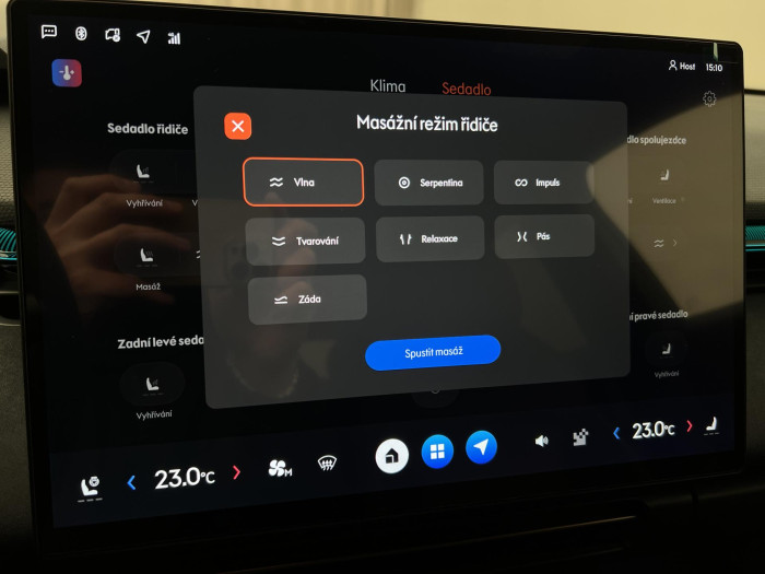Lynk & Co 08 MORE PHEV