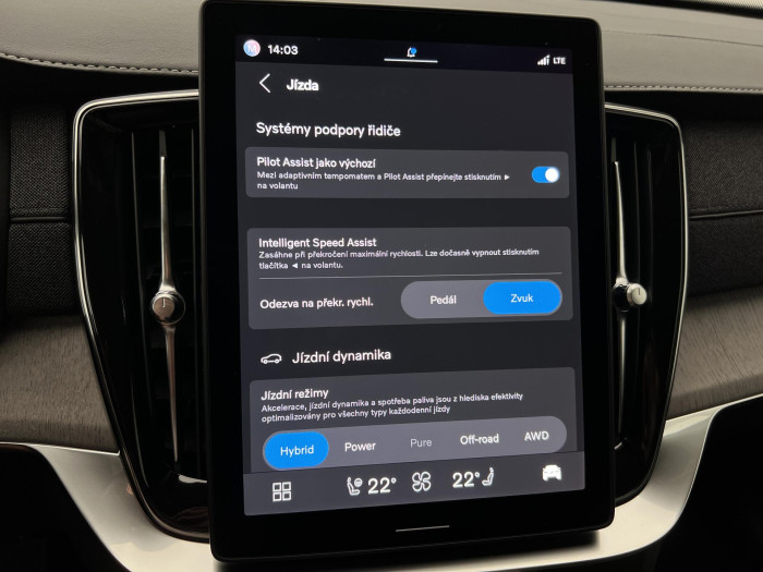 Volvo XC90 T8 AWD RECHARGE DARK PLUS AUT