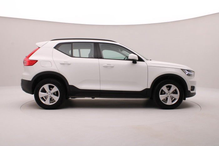 Volvo XC40 T2 MOMENTUM CORE AUT CZ 1.5 Momentum