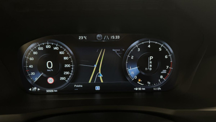 Volvo XC90 T6 AWD R-DESIGN AUT REZERVACE