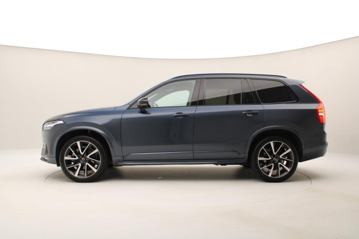 Volvo XC90 B5 AWD ULTIMATE DARK 1. maj