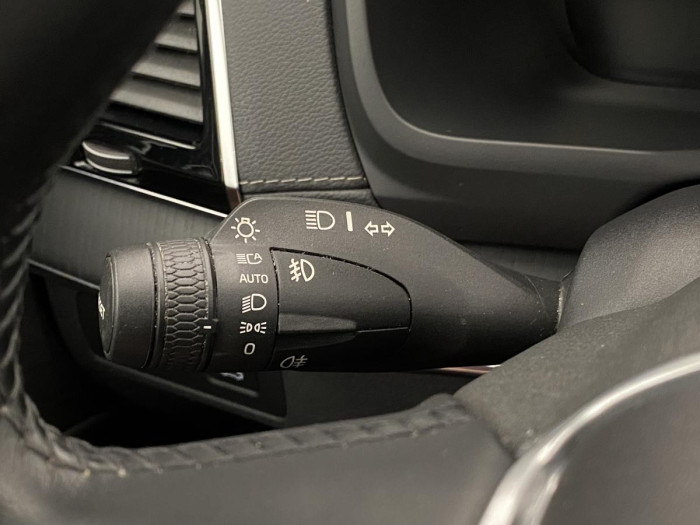Volvo XC90 B5 AWD INSCRIPTION REZERVACE