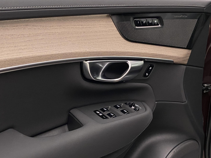 Volvo XC90 B5 AWD AUT BRIGHT PLUS 7míst