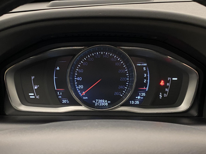 Volvo XC60 D5 AWD SUMMUM AUT CZ 2.4 d Summum