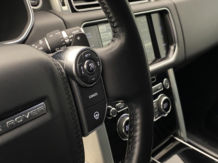 Land Rover Range Rover 4.4 SDV8 VOGUE AWD REZERVACE