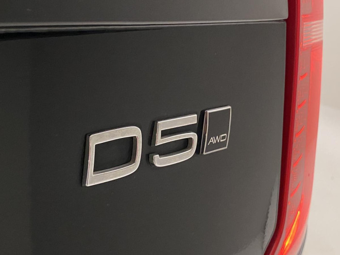 Volvo XC90 D5 AWD MOMENTUM AUT 2.0 d Momentum