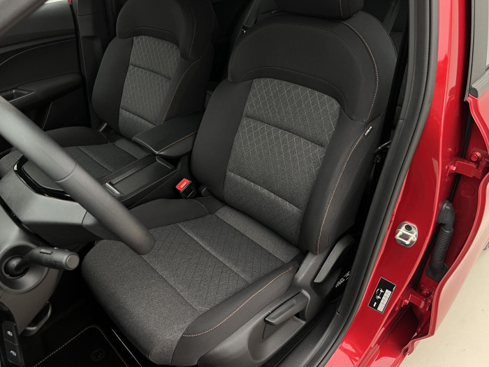 MG MG3 1.5 EMOTION Hybrid+ AUT CZ