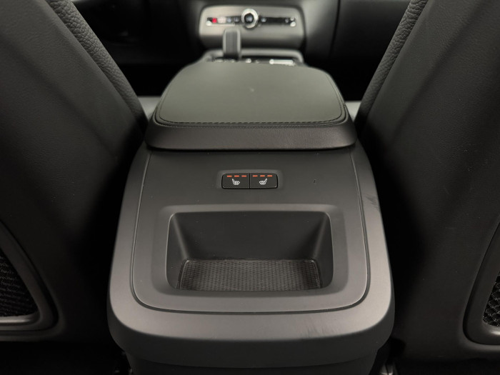 Volvo XC90 B5 AWD CORE AUT CZ 7míst