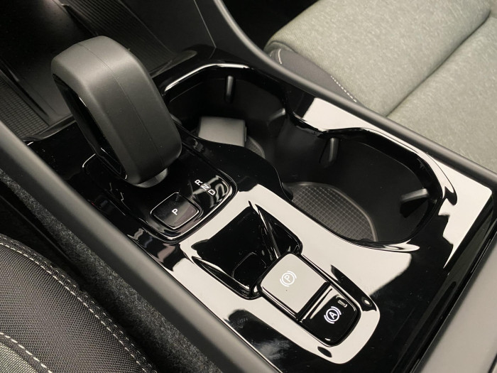 Volvo XC40 B3 AUT DARK PLUS