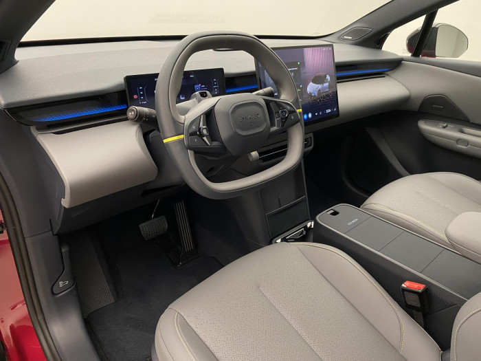 Lynk & Co 02 MORE EV