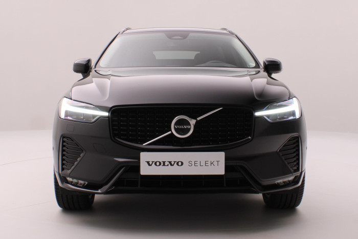 Volvo XC60 B4 AWD R-DESIGN AUT CZ