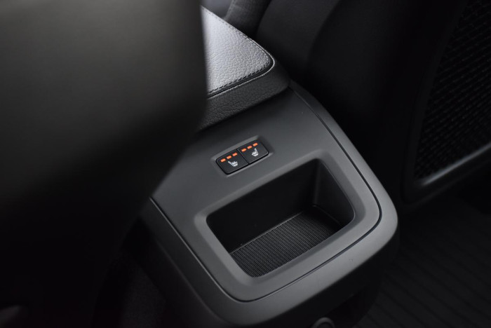 Volvo V90 D4 AWD MOMENTUM REZERVACE 2.0 d Momentum