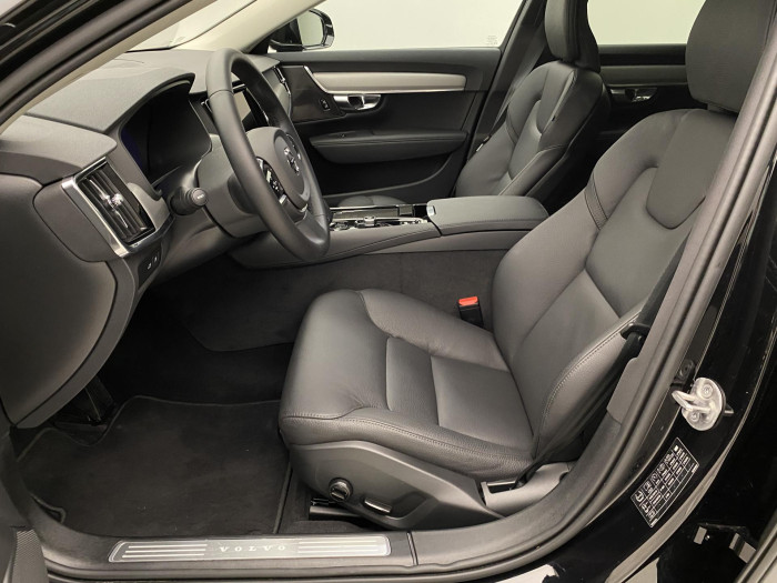 Volvo V90 T6 AWD PLUG-IN CORE AUT