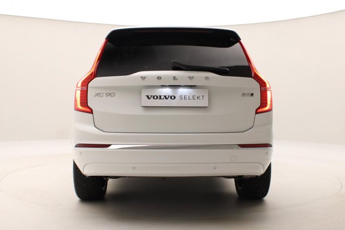 Volvo XC90 B5 AWD PLUS BRIGHT REZERVACE