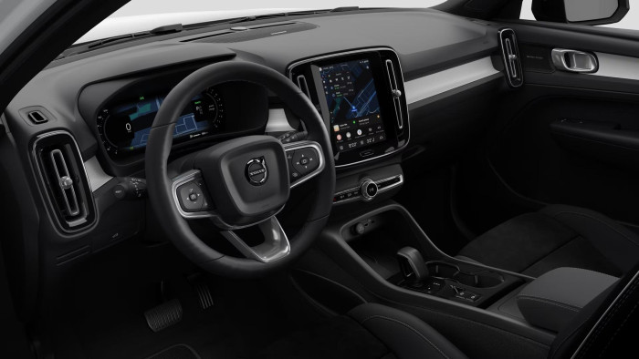 Volvo XC40 B3 AUT PLUS BLACK EDITION