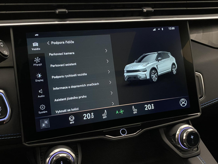 Lynk & Co 01 PHEV DCT AUT 1.maj