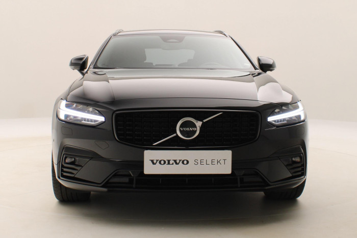 Volvo V90 B5 ULTIMATE DARK AUT 1.maj